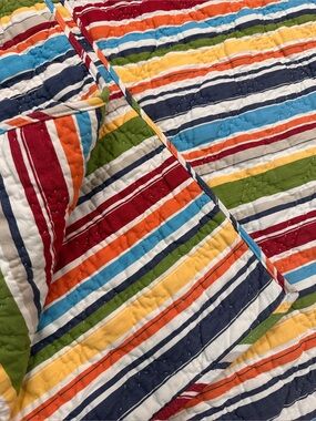 Pottery Barn Twin Colorful Reversible Quilt Coverlet Stripe Bright Cotton 67x84